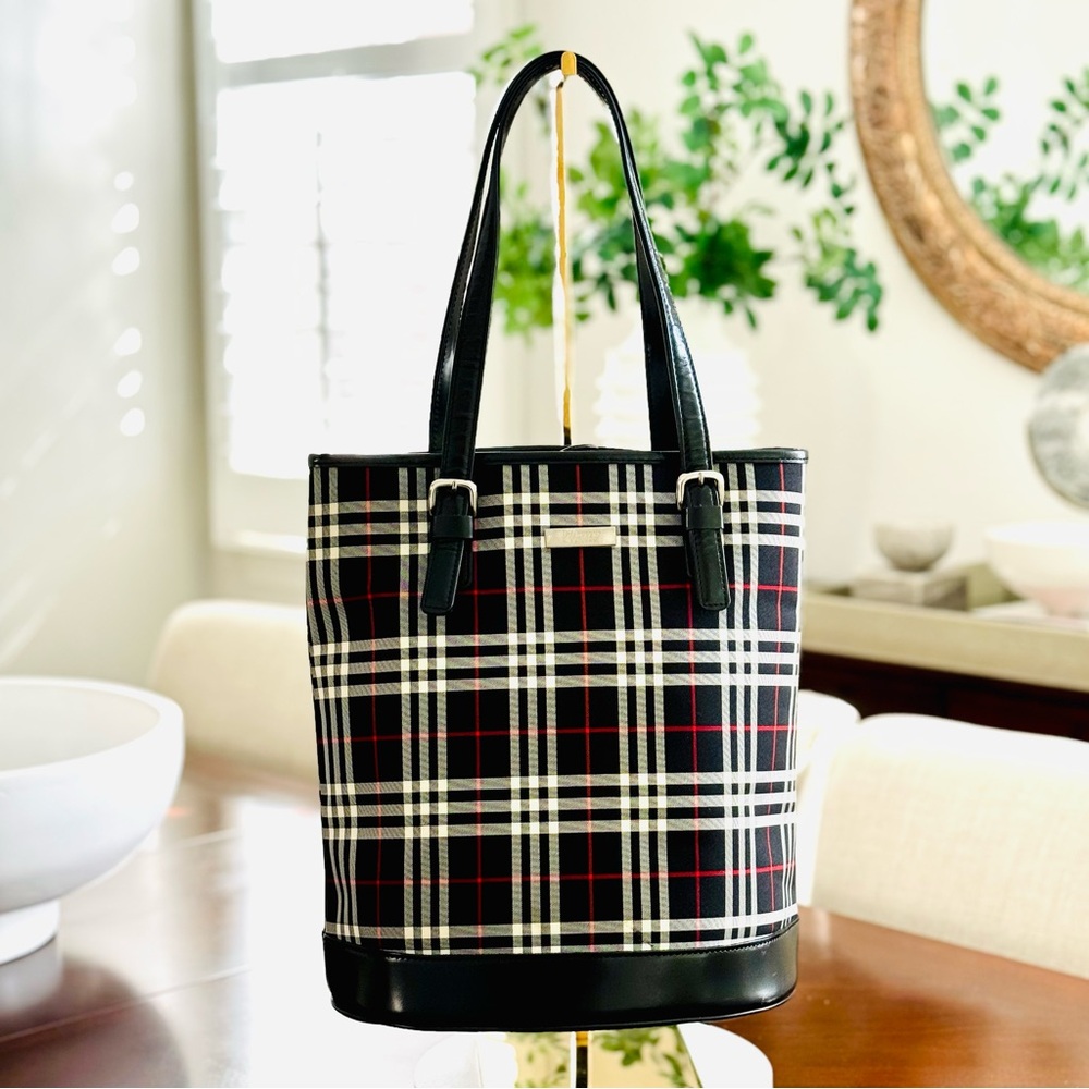 Burberrys Vintage Blue Label Nova Check Bucket/Tote Bag - Picture 5 of 17
